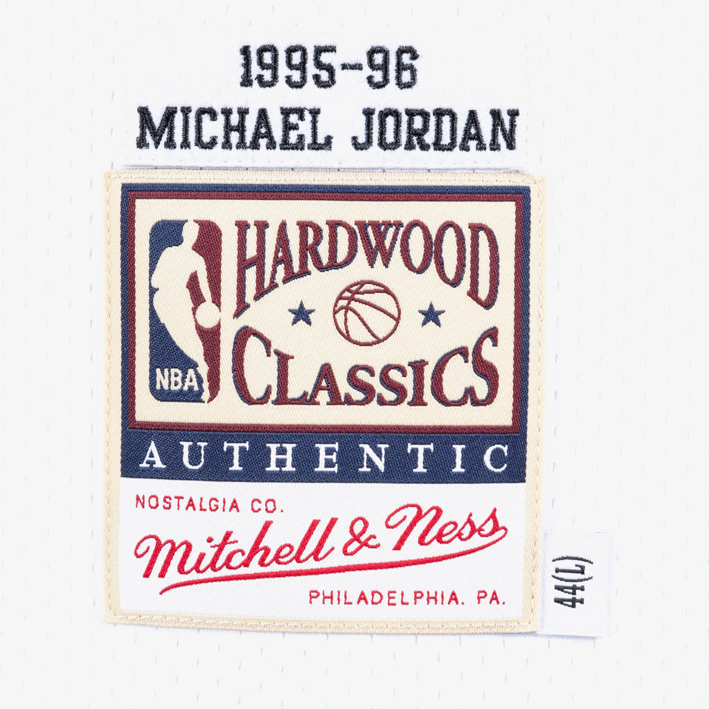 Michael Jordan Chicago Bulls 1995-96 Authentic Home Jersey