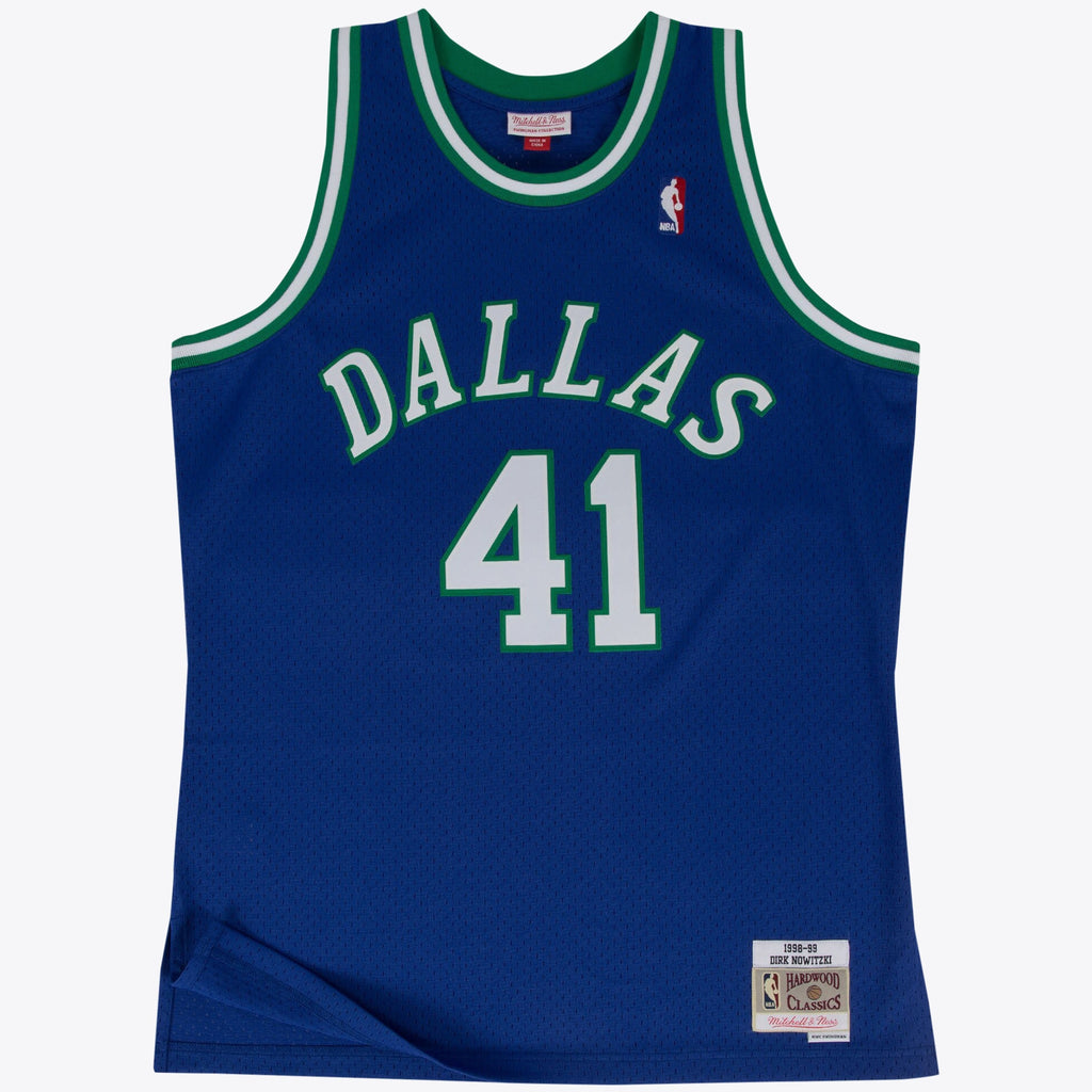 Dirk Nowitzki Dallas Mavericks 1998-99 Swingman Road Jersey