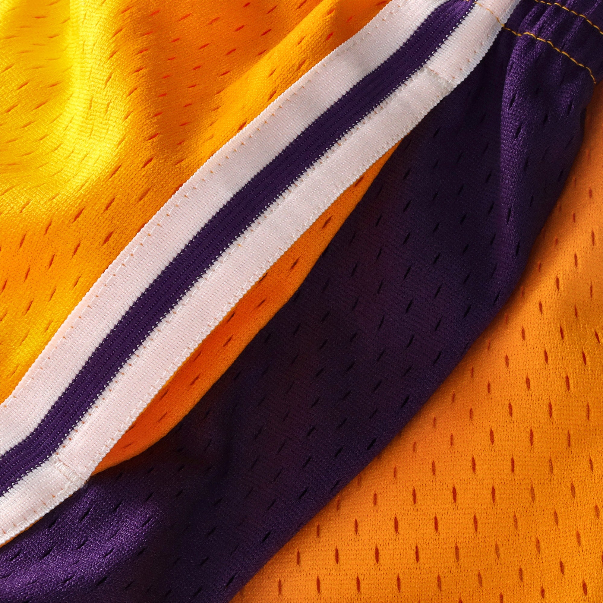 Los Angeles Lakers Swingman Shorts - Youth