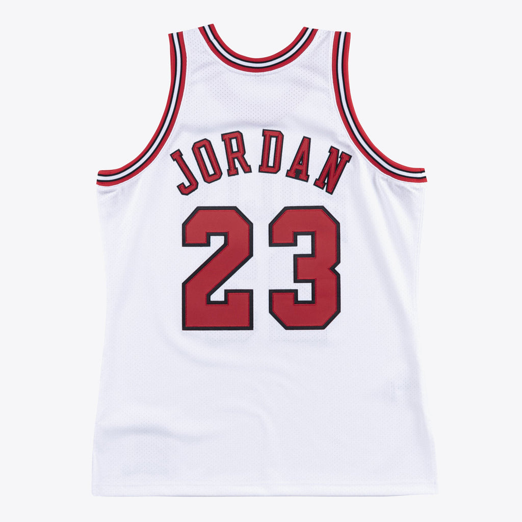 Michael Jordan Chicago Bulls 1995-96 Authentic Jersey